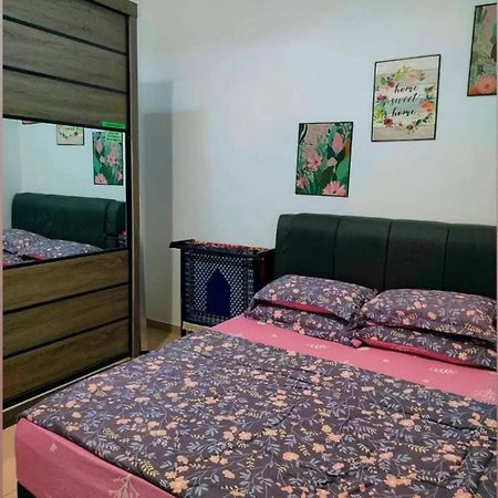 Aiman'S Rose Homestay Teluk Panglima Garang Exteriér fotografie