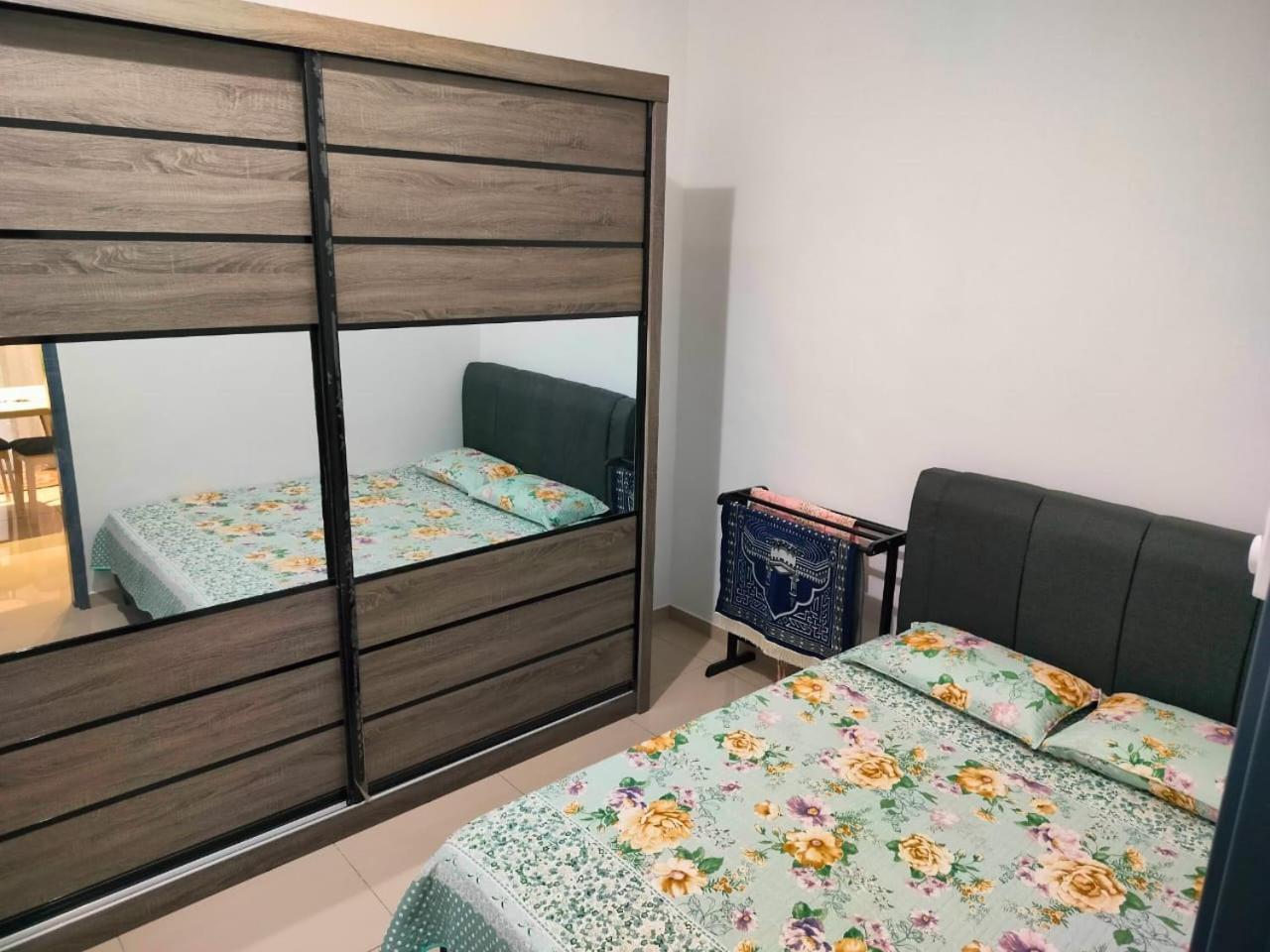 Aiman'S Rose Homestay Teluk Panglima Garang Exteriér fotografie